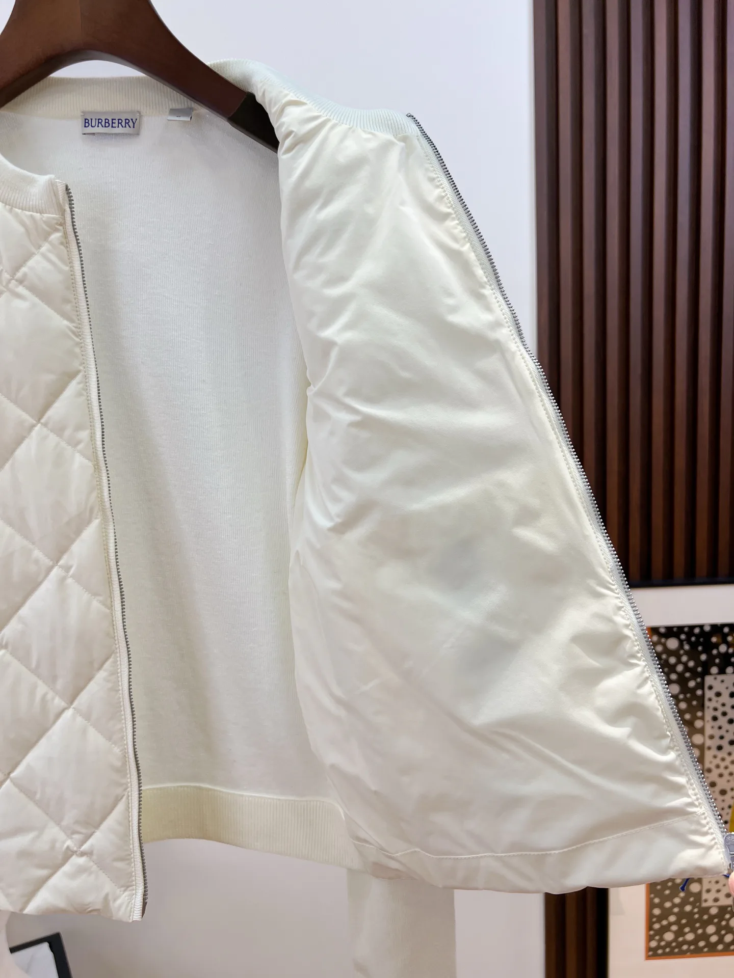 Куртки И Пуховики Женские Burberry 18279522