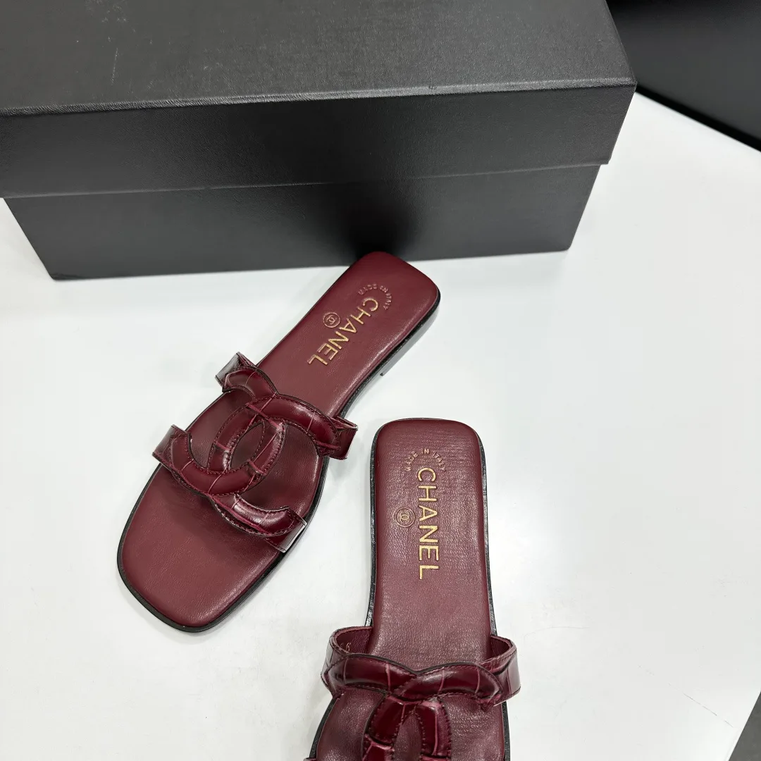 Шлепанцы Женские Chanel 11529463