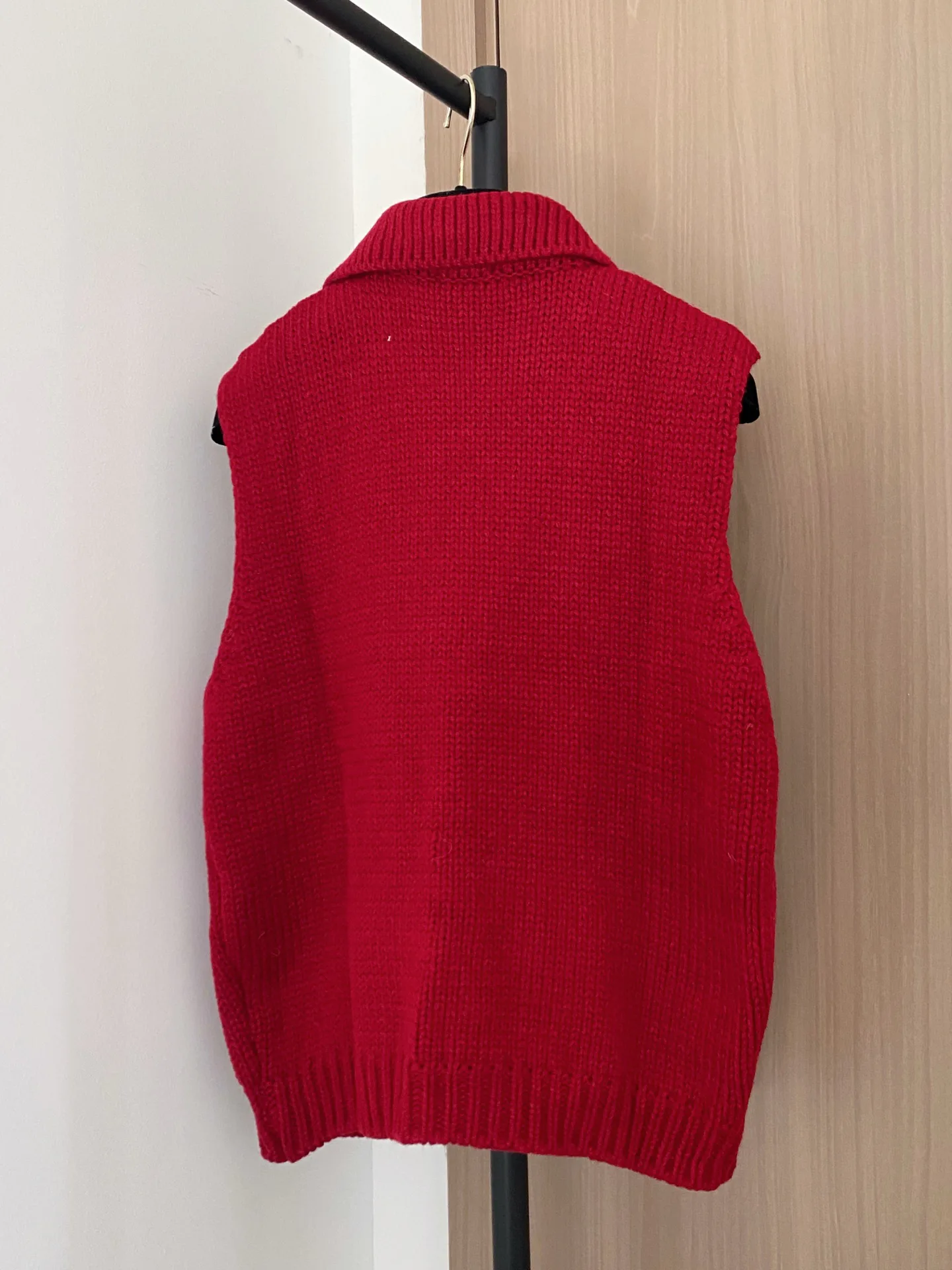 Жилеты Женские Chanel 2707742