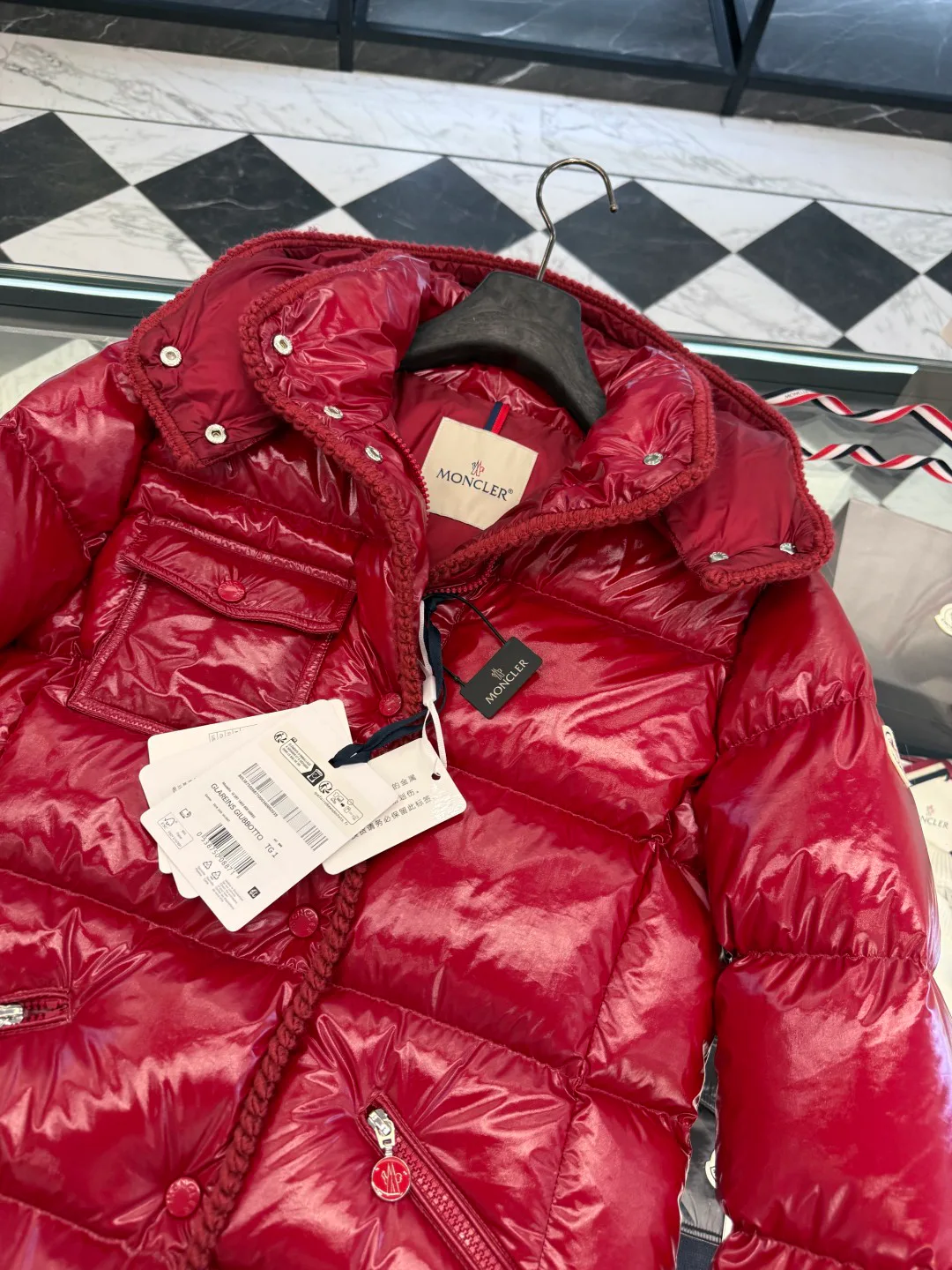 Куртки И Пуховики Женские Moncler 18741292