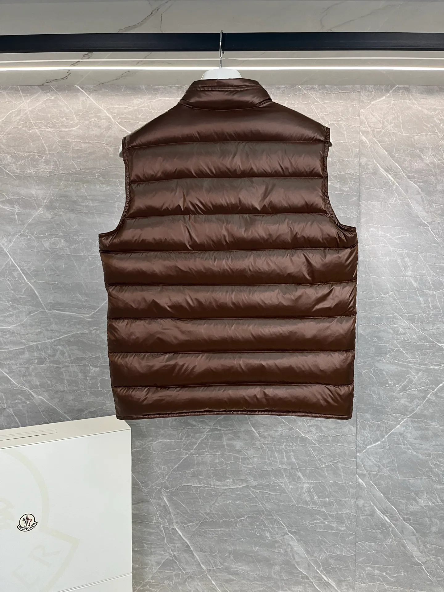 Жилеты Женские Moncler 18199691