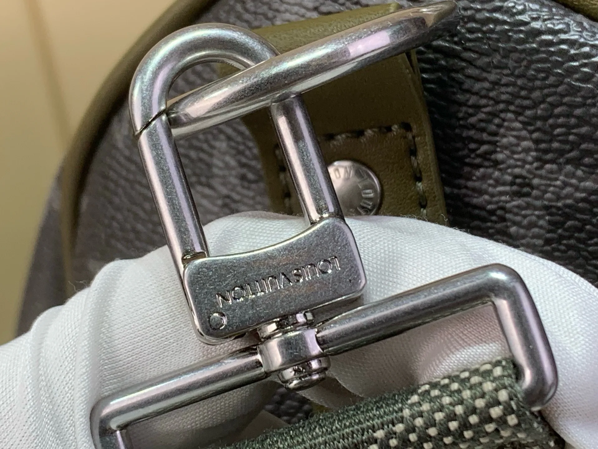 Дорожные Сумки Женские Louis Vuitton 17499391