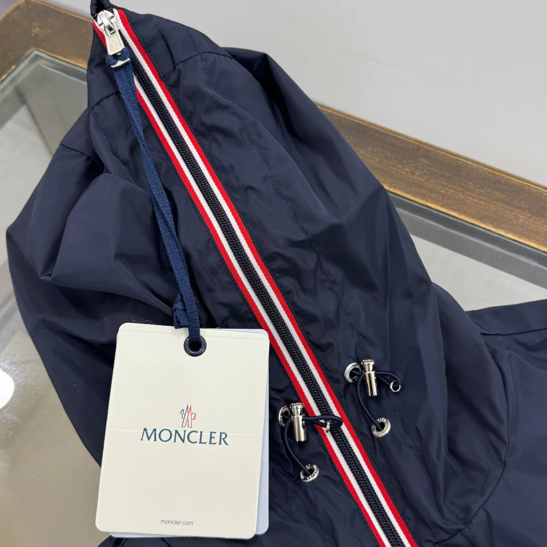 Куртки И Пуховики Женские Moncler 18002265