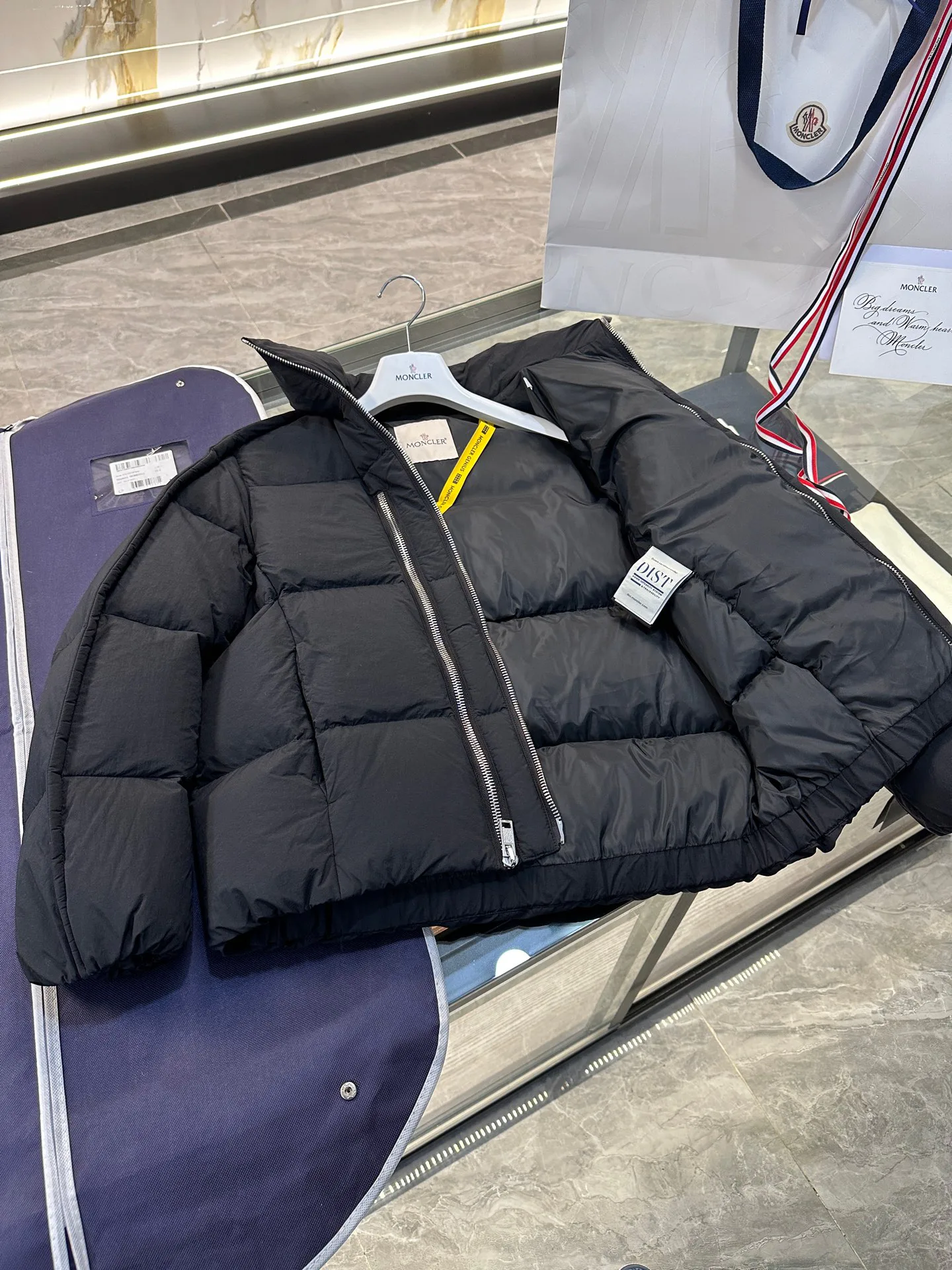 Куртки И Пуховики Женские Moncler 19322721
