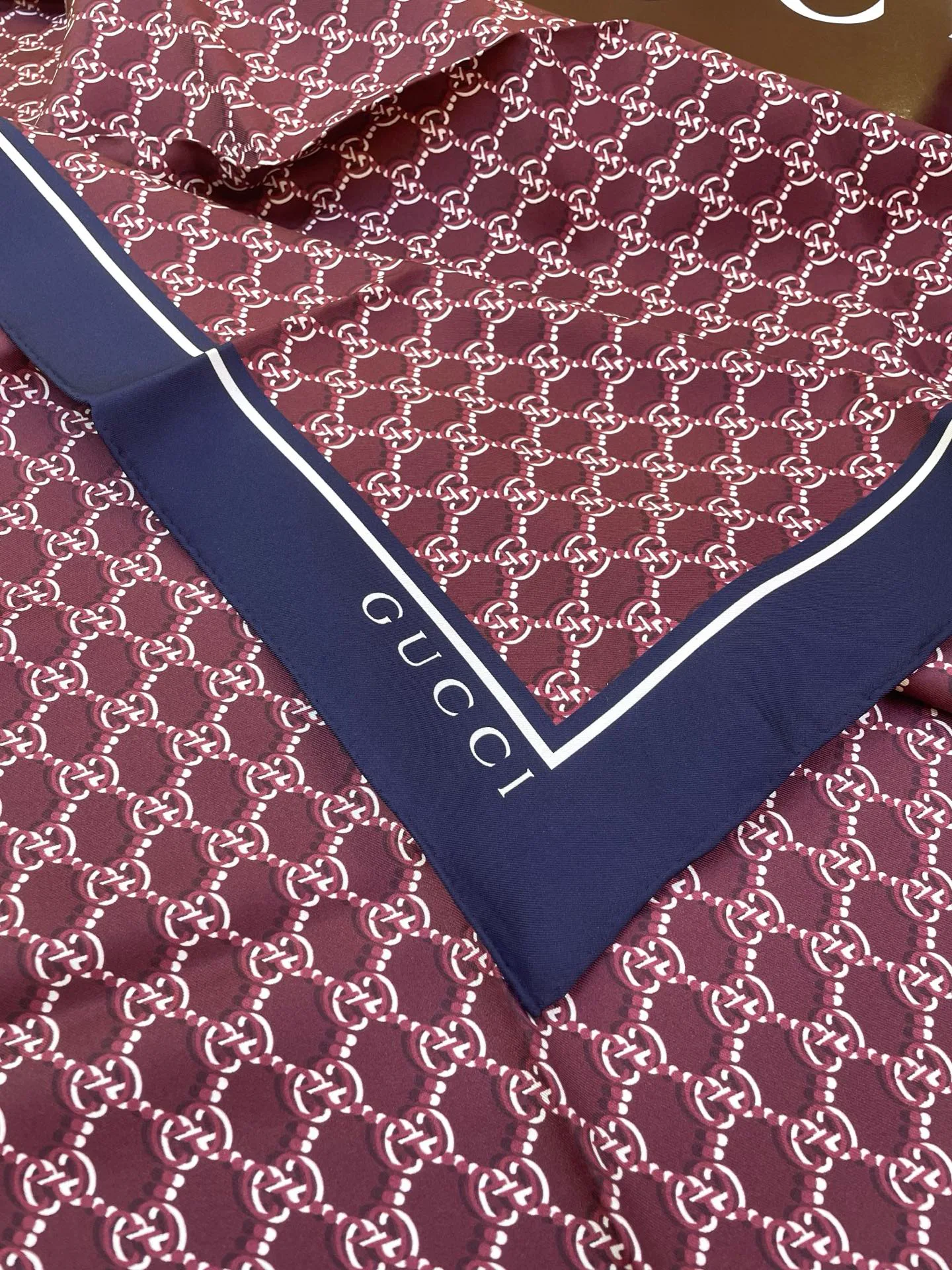 Платки Gucci 10477349