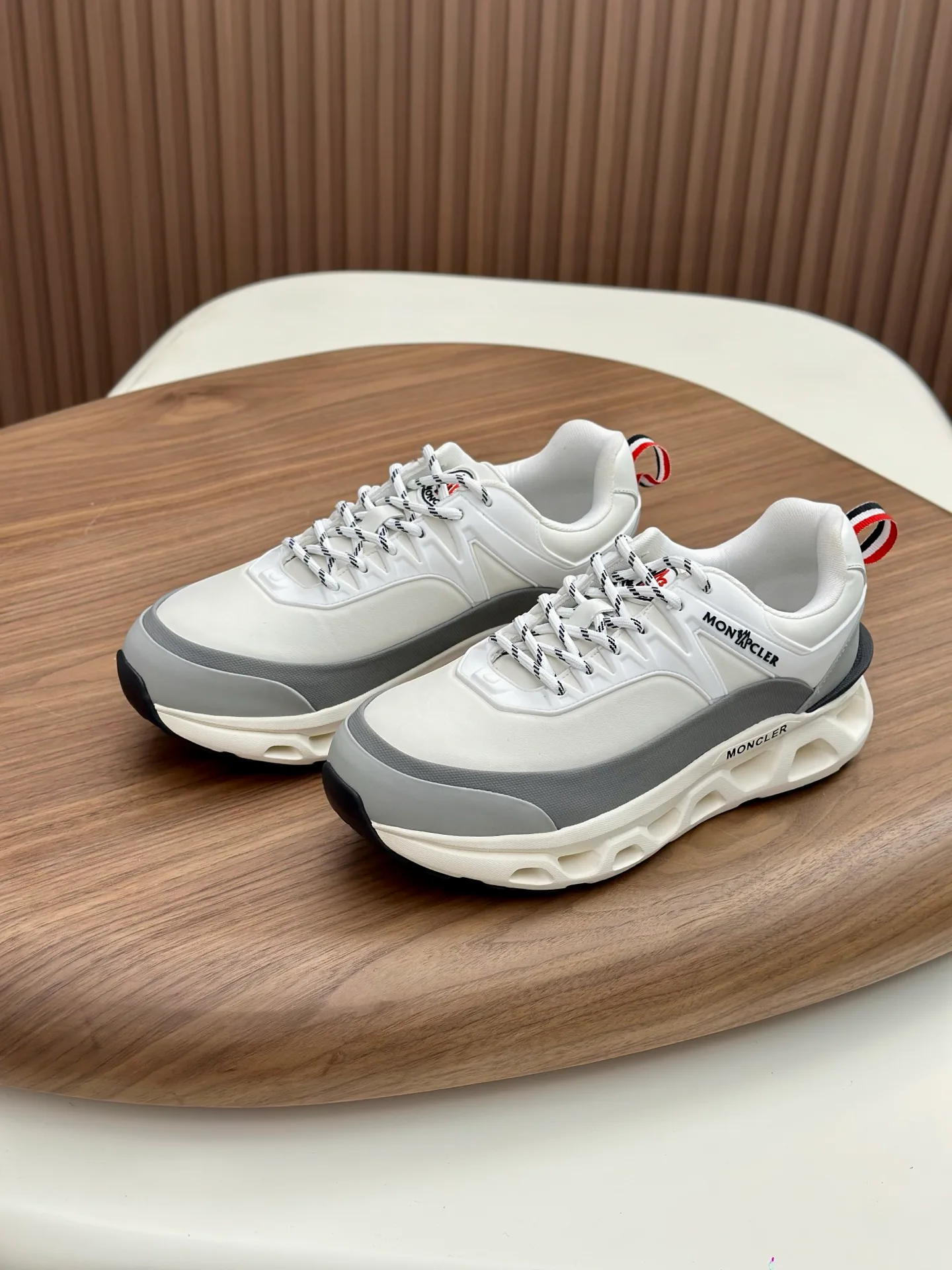 Кроссовки Мужские Moncler 1885441