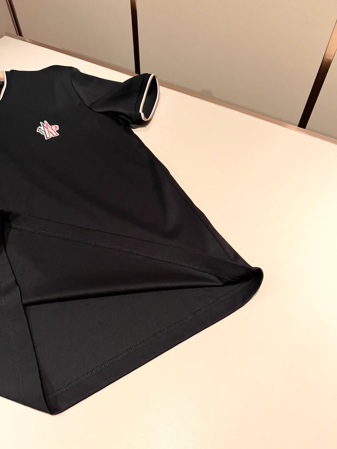 Футболки Мужские Moncler 17557503