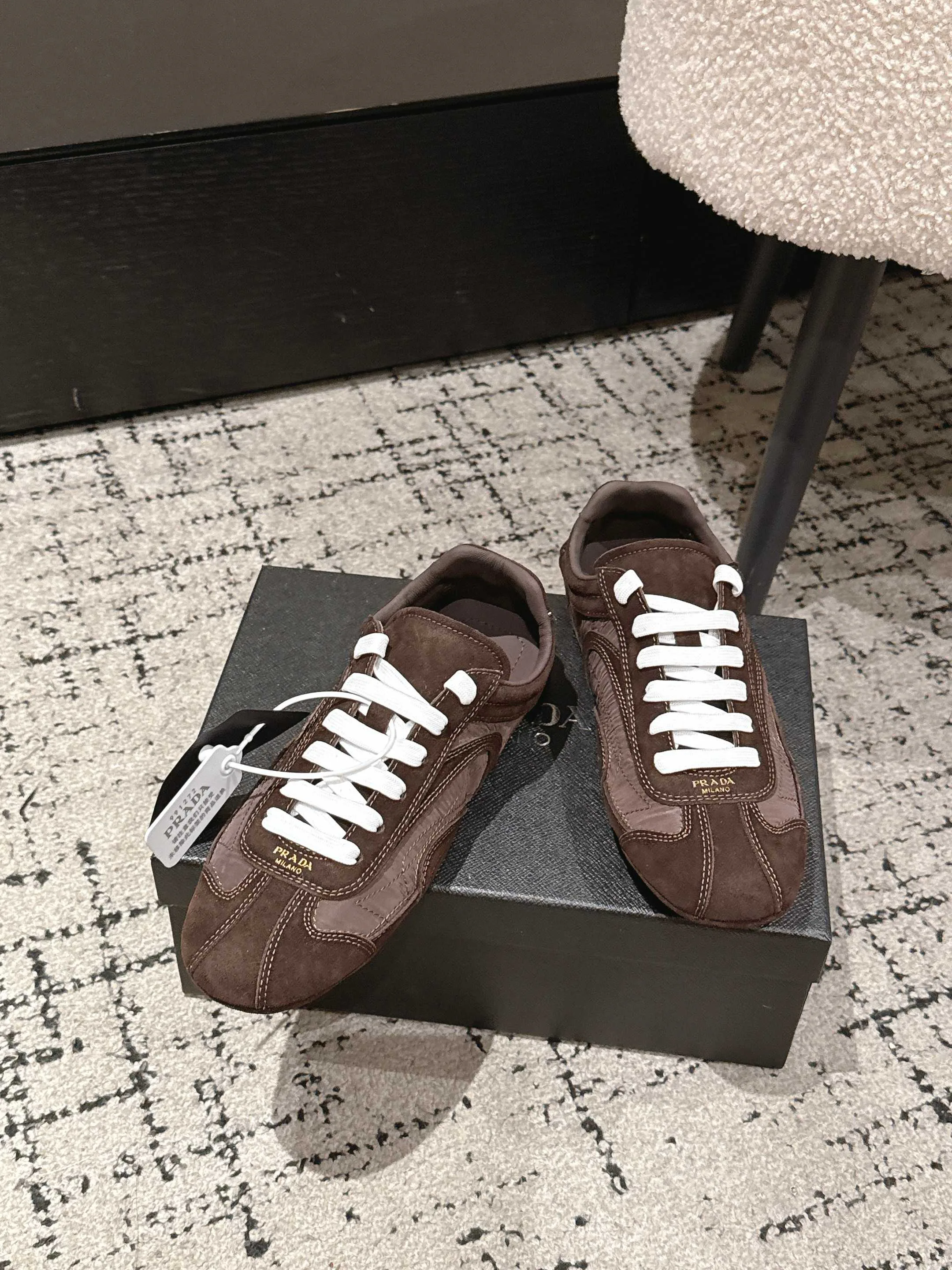 Кроссовки Женские Prada 11185335