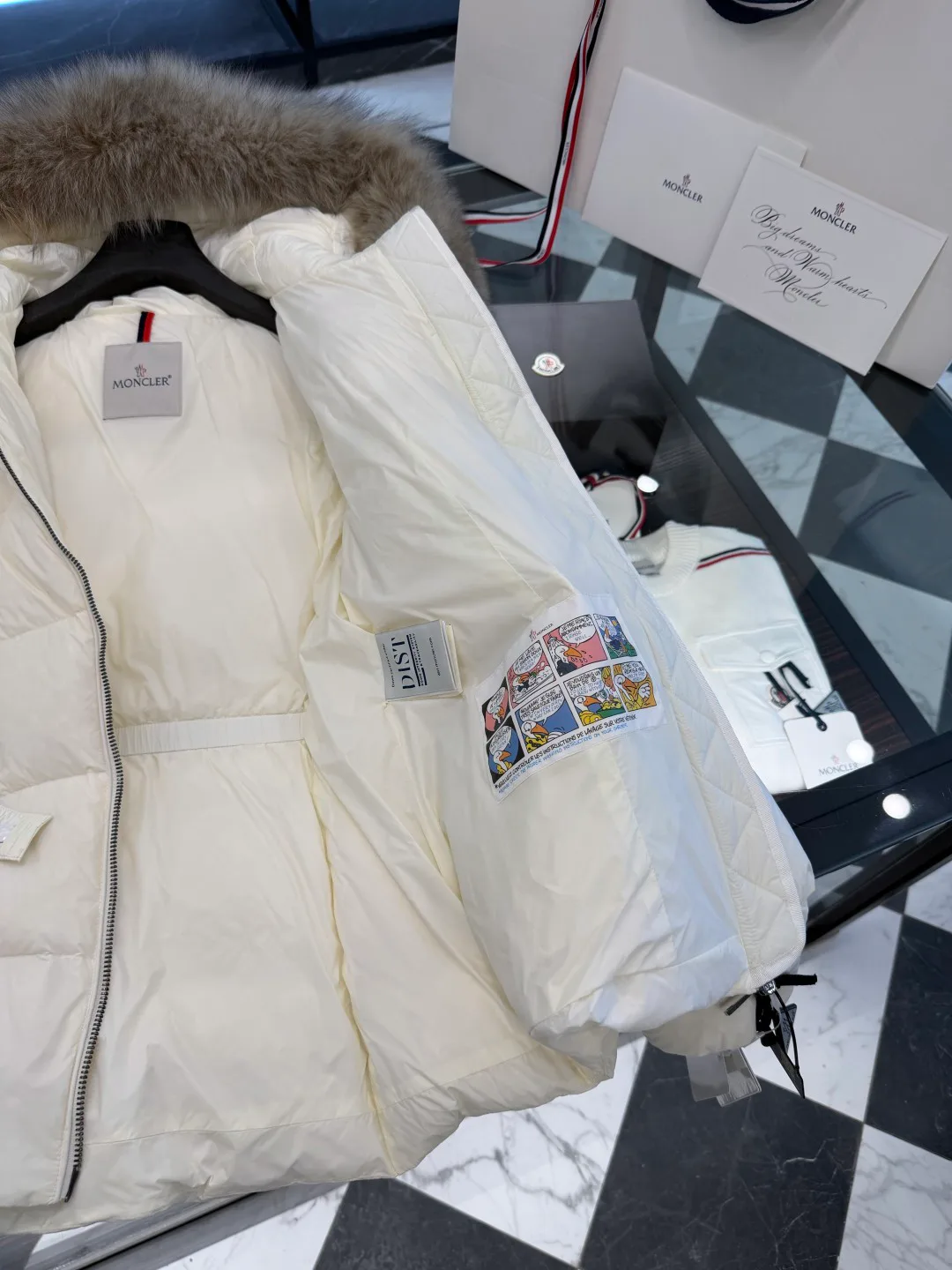 Куртки И Пуховики Женские Moncler 19637003