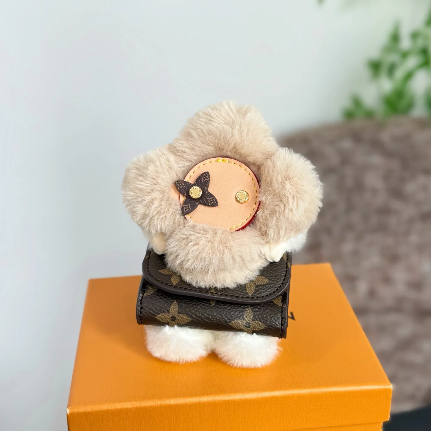 Ключницы Louis Vuitton 17886411