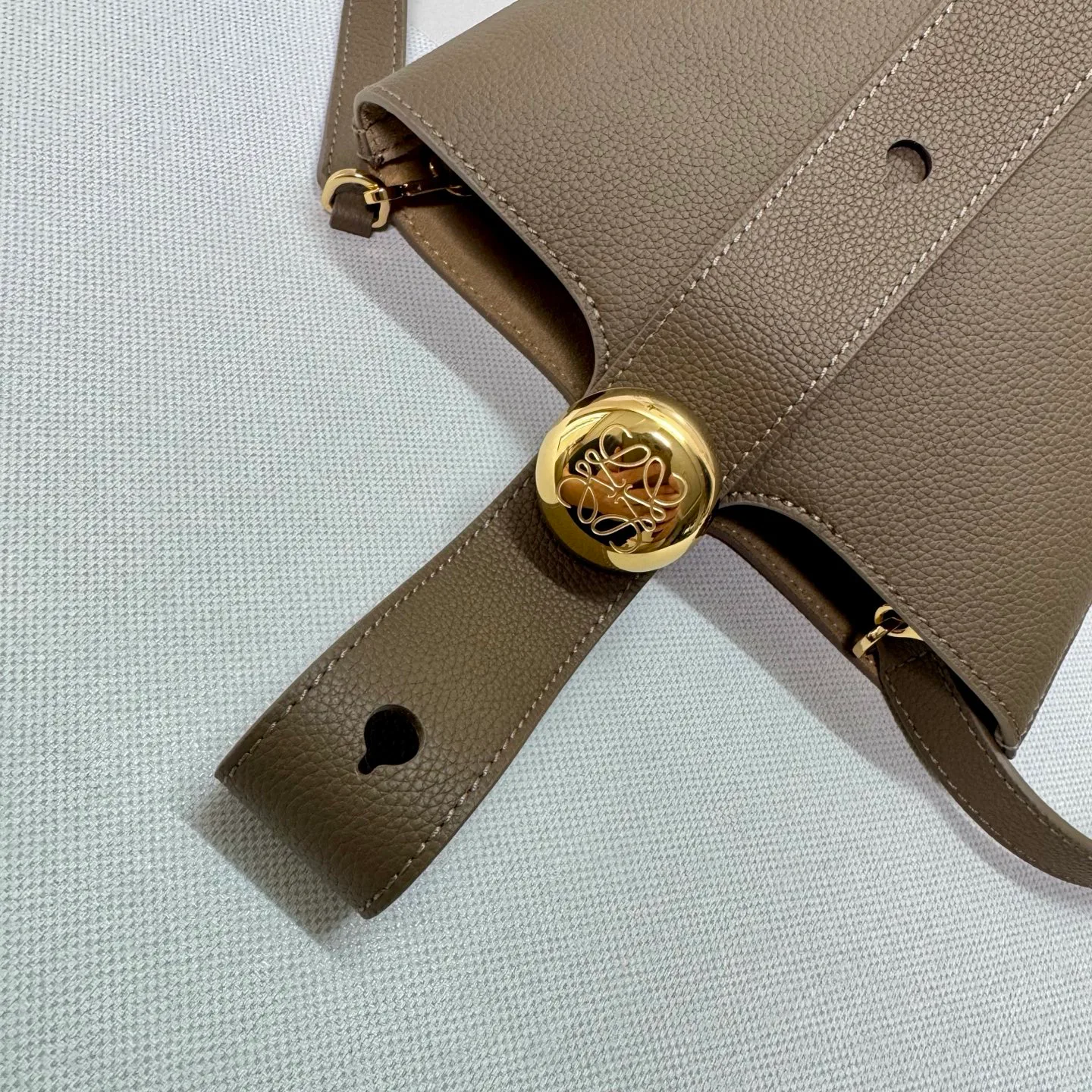 Сумки На Ремне Женские Loewe 57252