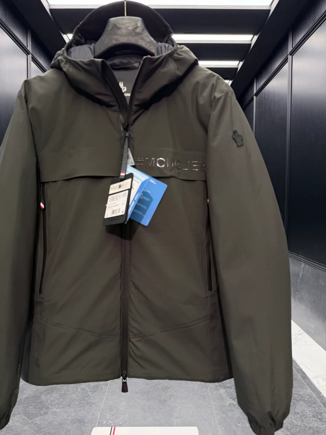 Куртки И Пуховики Мужские Moncler 988728