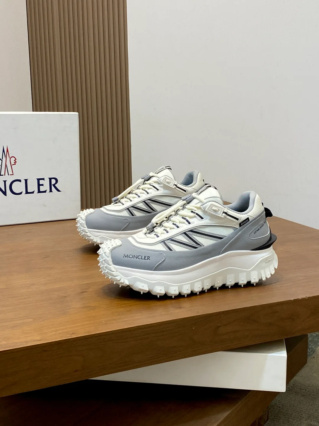 Кроссовки Мужские Moncler 19802793