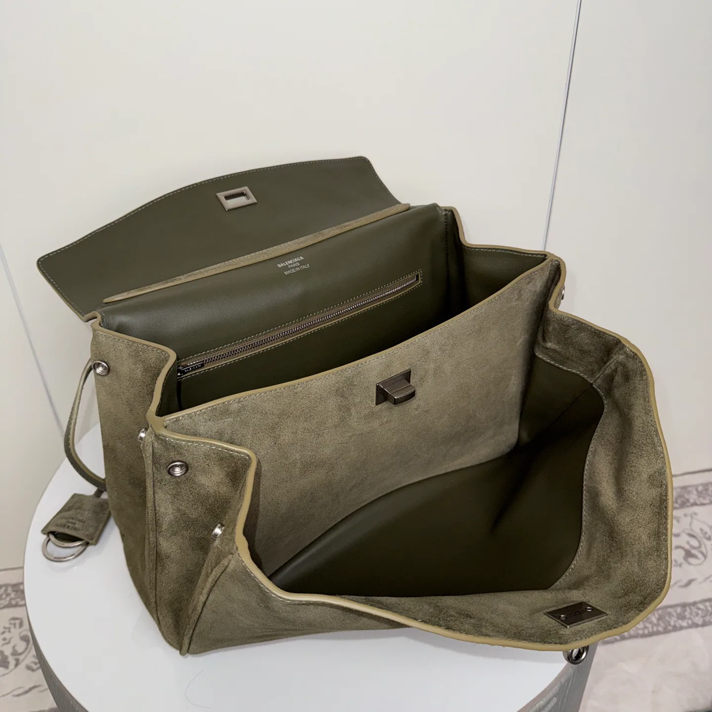 Классические Сумки Женские Balenciaga 1344683