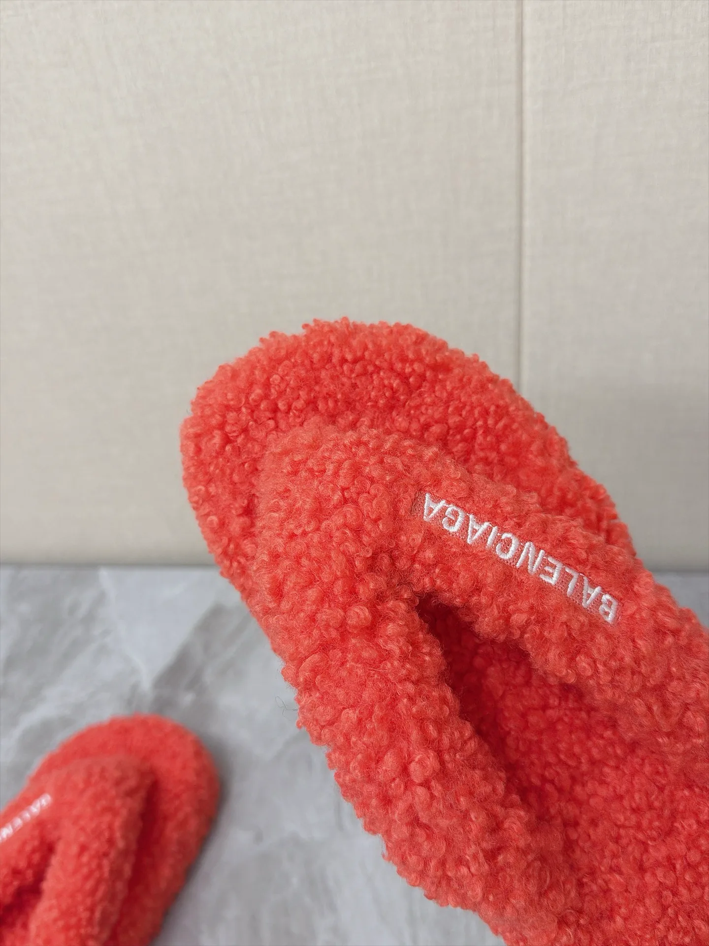 Шлепанцы Женские Balenciaga 18011844