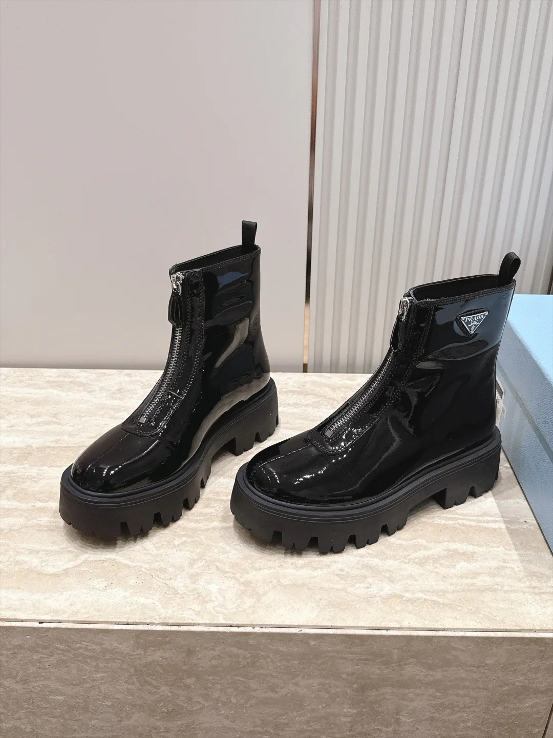 Ботинки Женские Prada 18025347