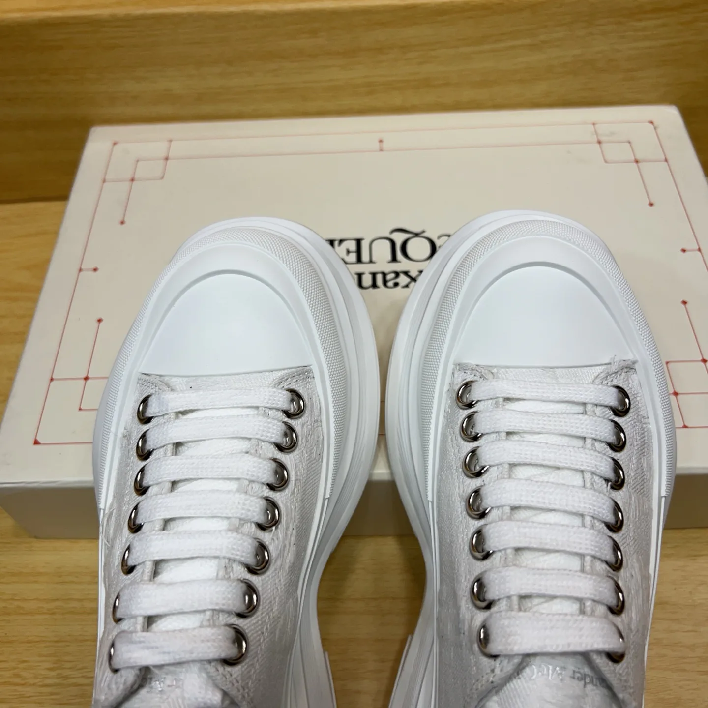 Кроссовки Женские Alexander Mcqueen 17545164