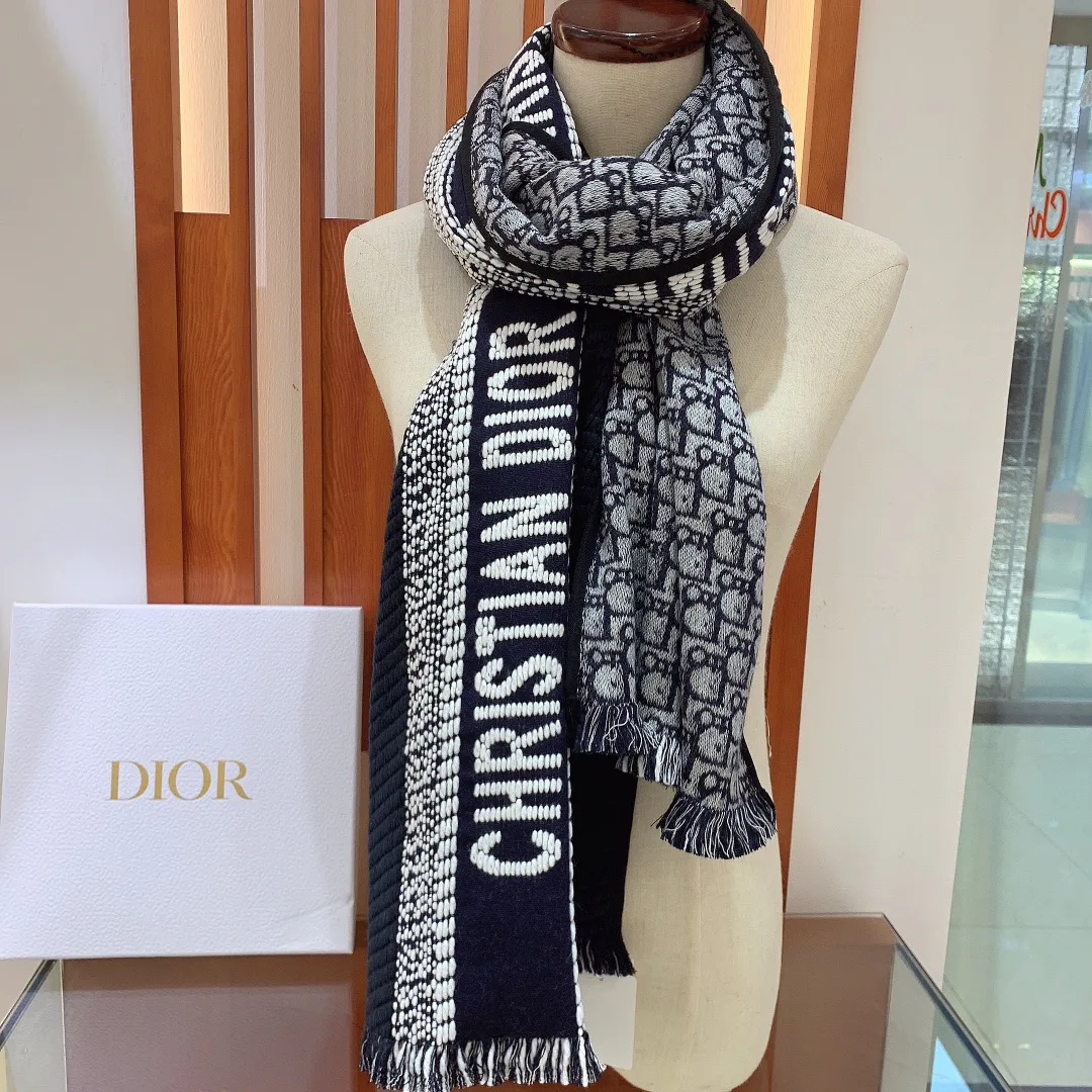 Шарфы Christian Dior 18595741