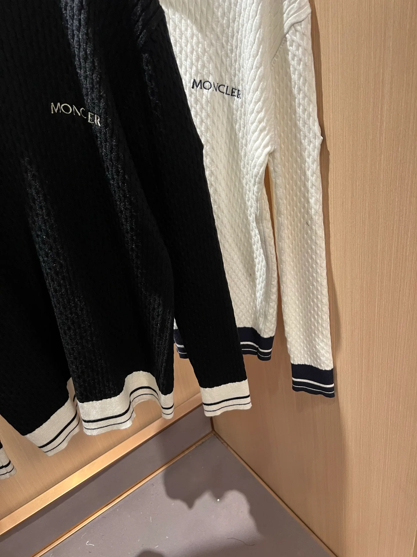 Джемперы И Свитеры Мужские Moncler 18495786