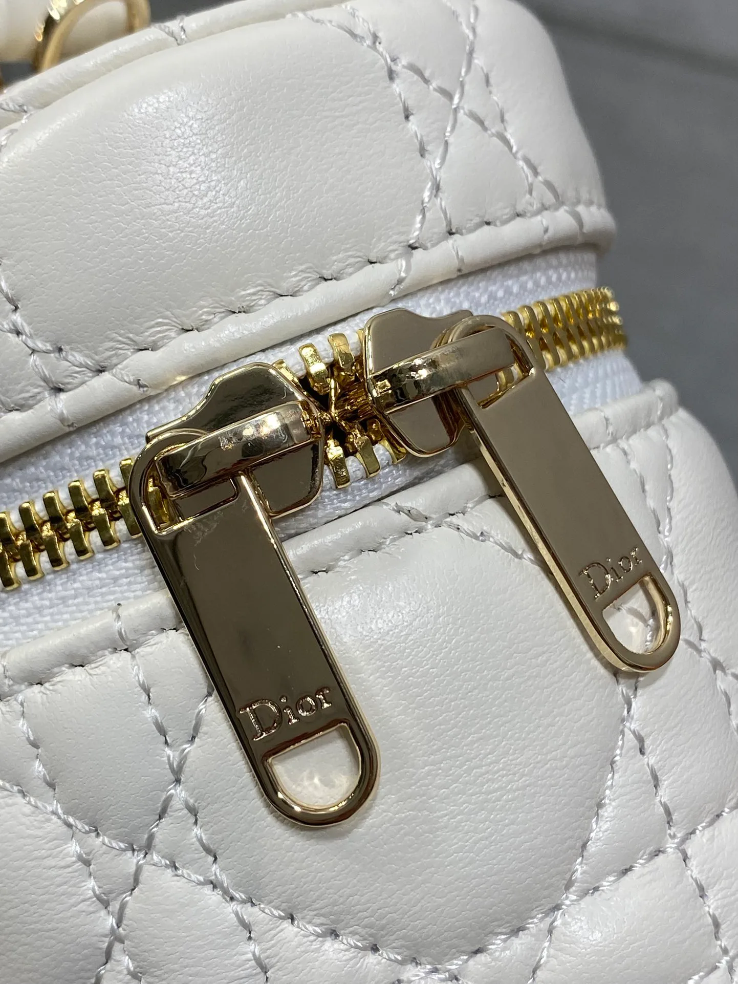Клатчи Женские Christian Dior 12189461