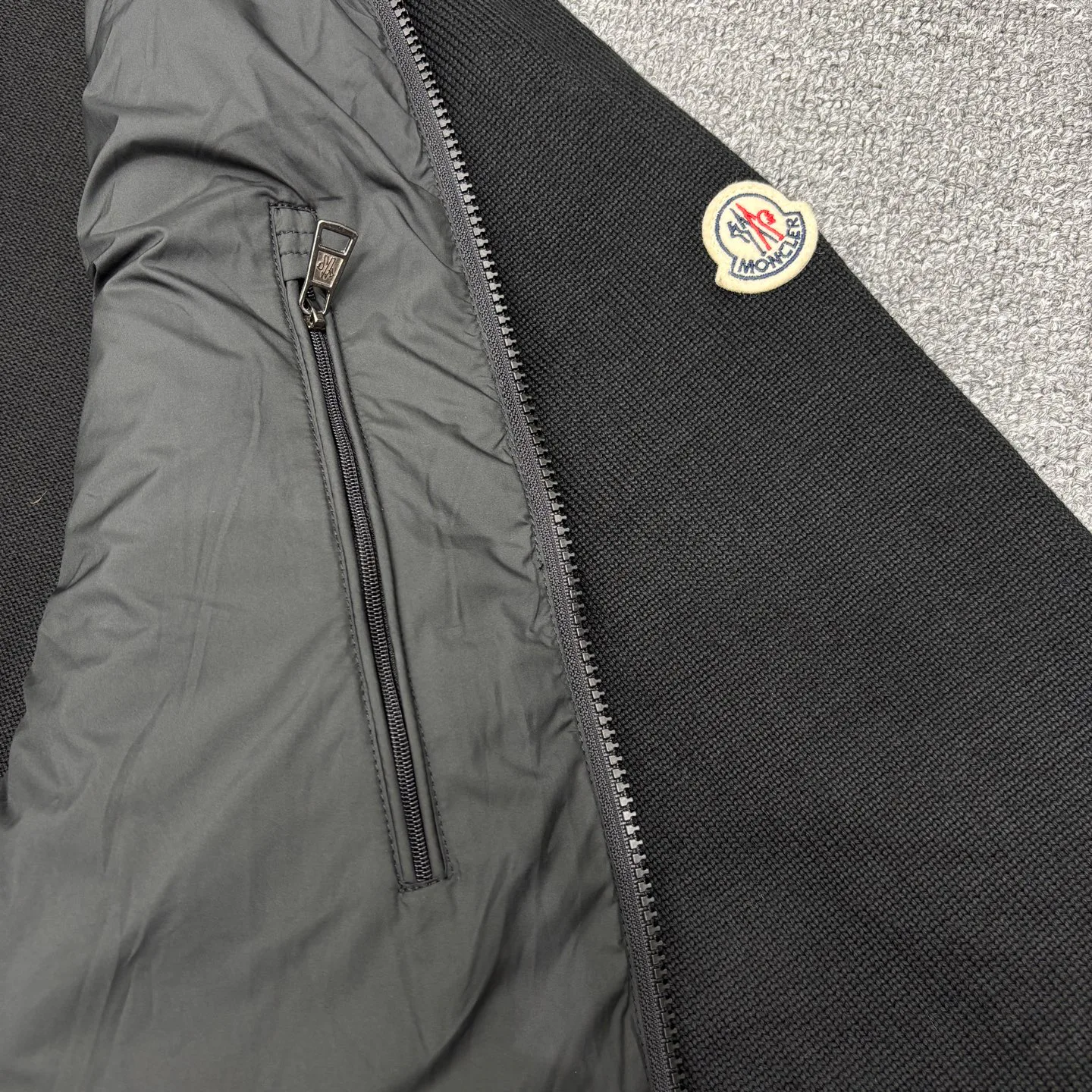 Куртки И Пуховики Женские Moncler 18386602