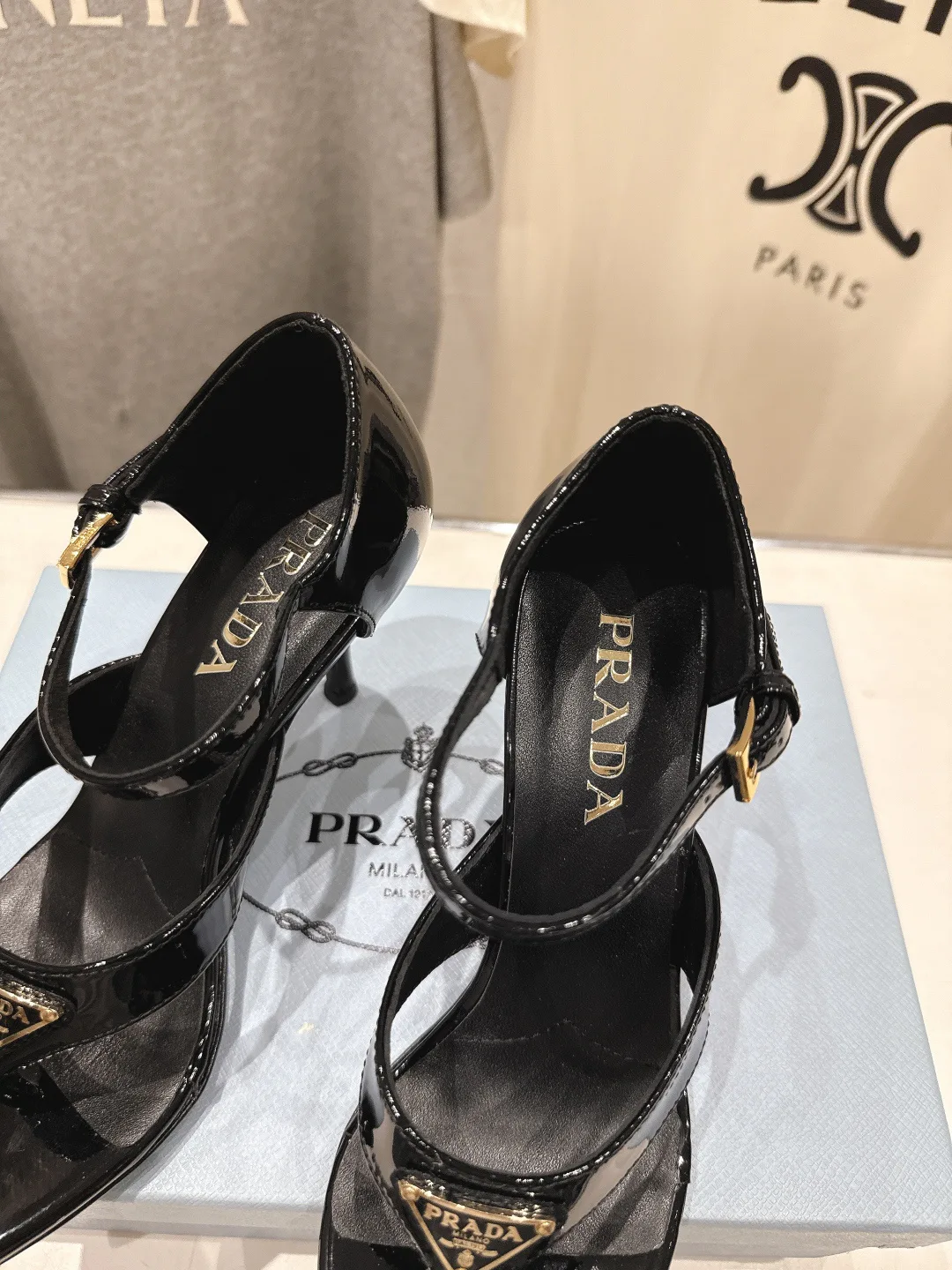 Босоножки Женские Prada 11870161