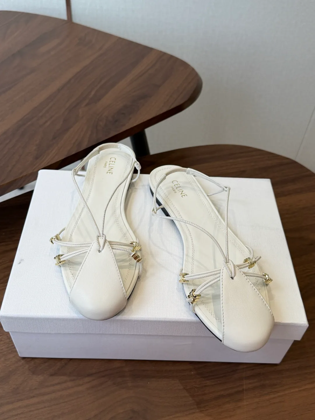 Босоножки Женские Celine 17908941