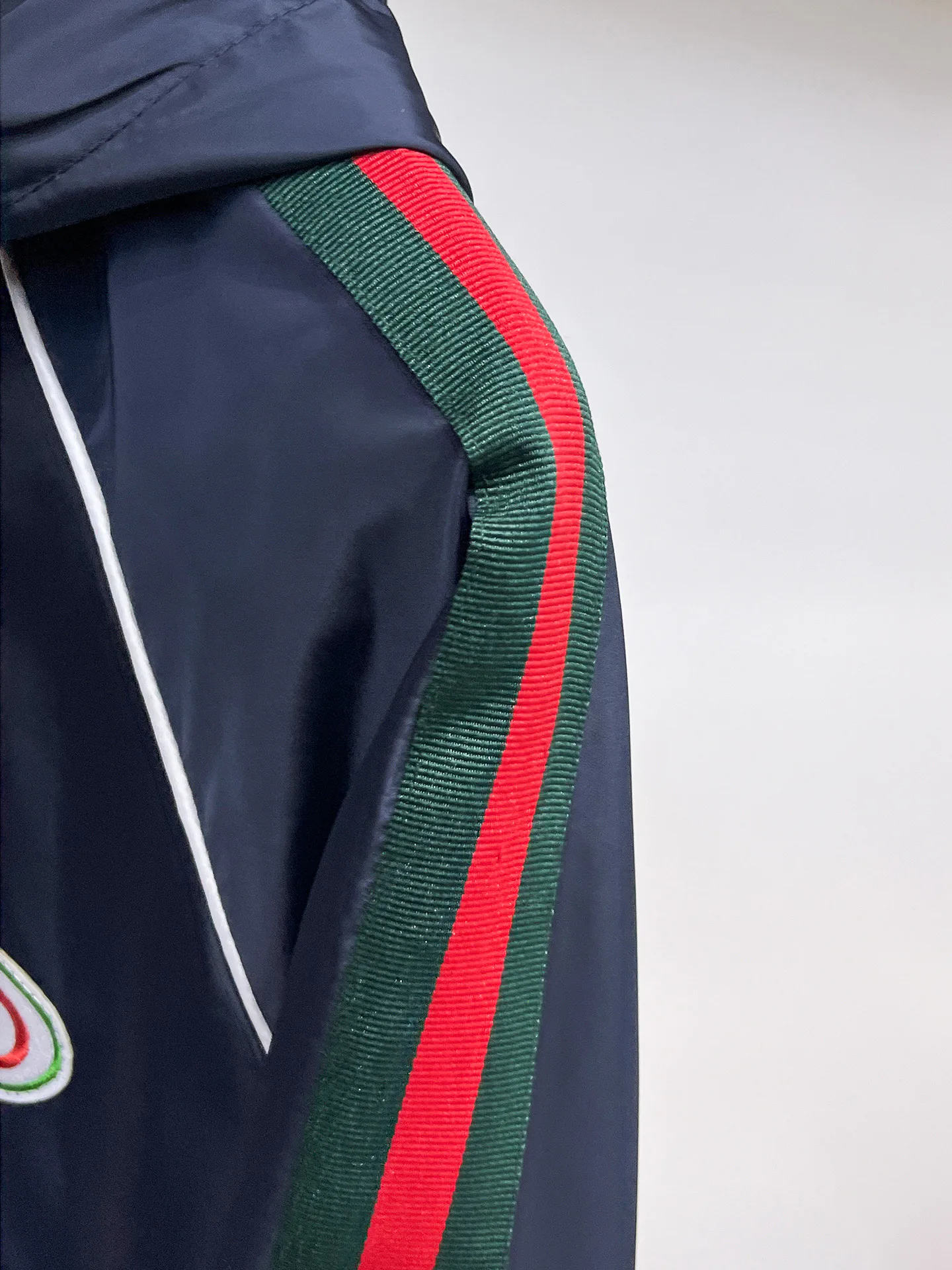 Куртки И Пуховики Мужские Gucci 18197232