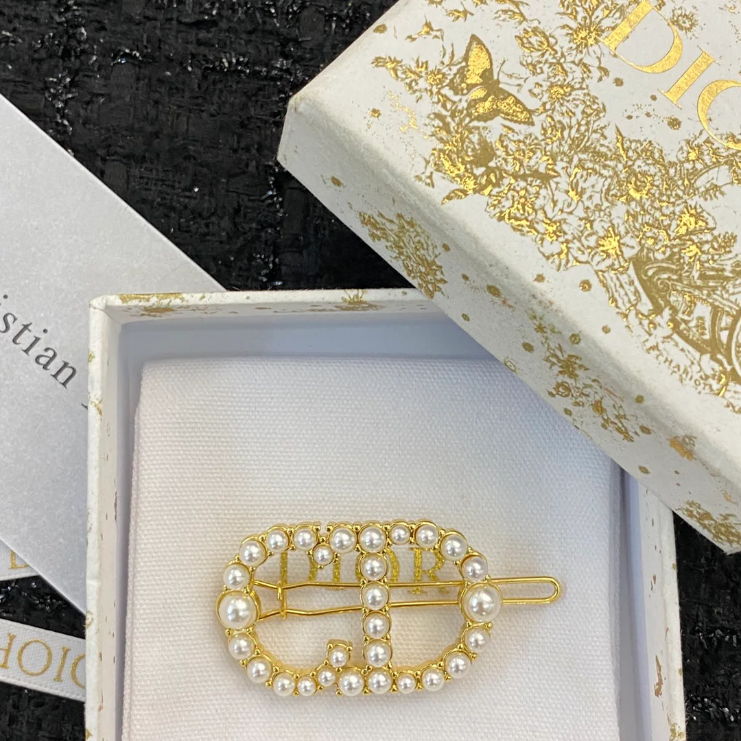 Головные Уборы Christian Dior 937000
