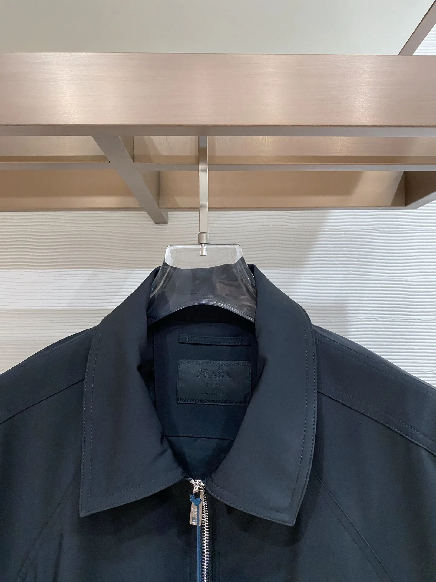 Куртки И Пуховики Мужские Prada 11392173