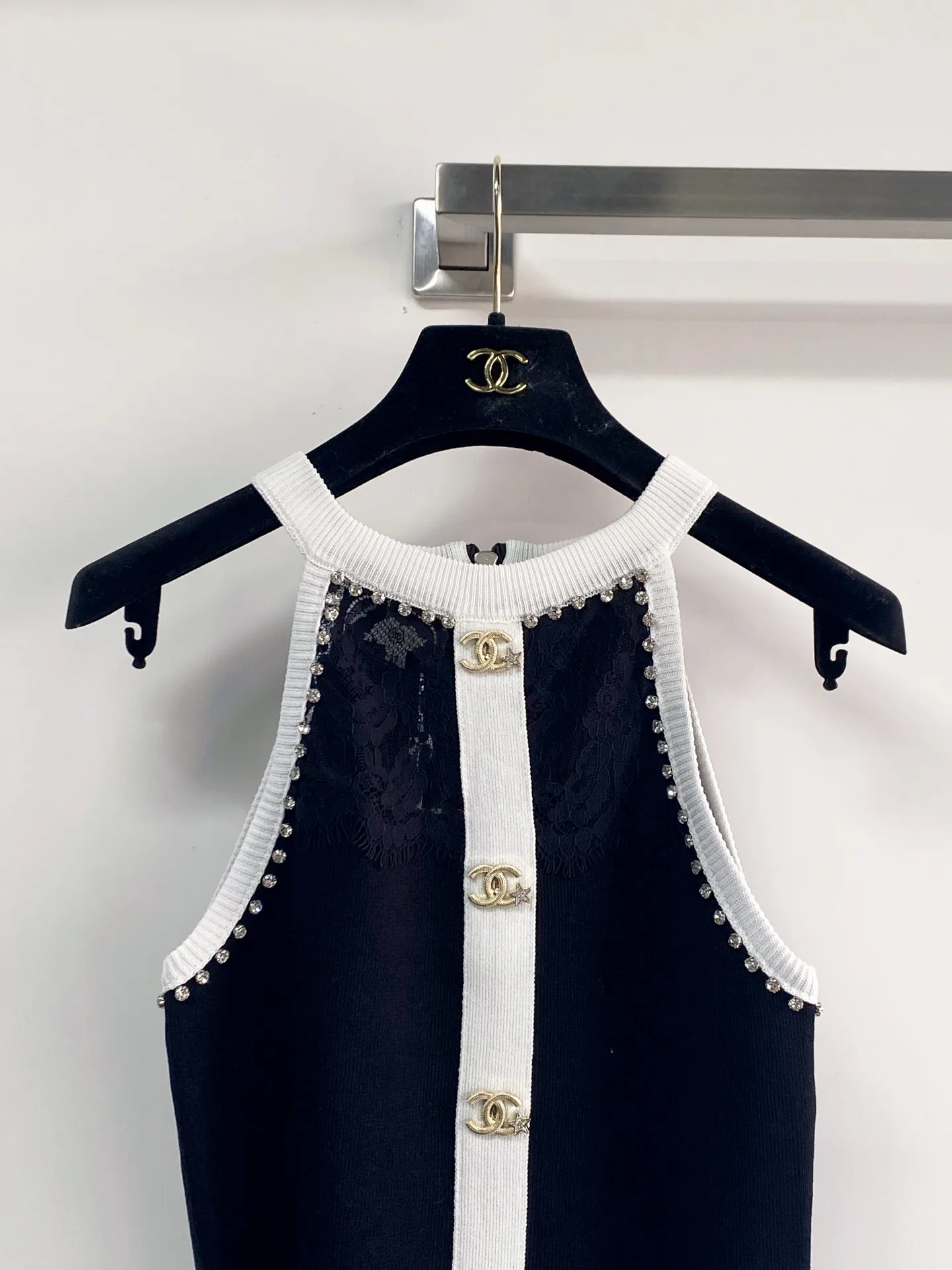 Жилеты Женские Chanel 11239664