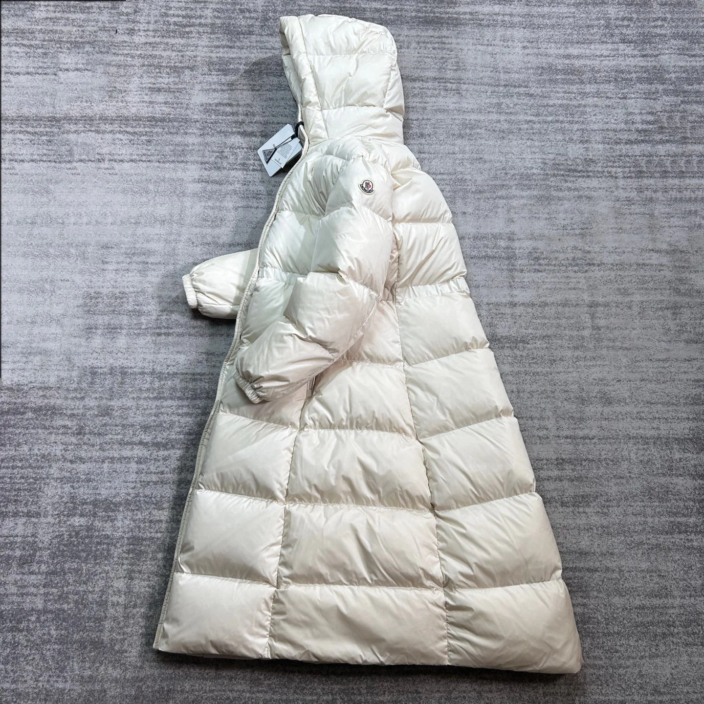 Куртки И Пуховики Женские Moncler 19075609
