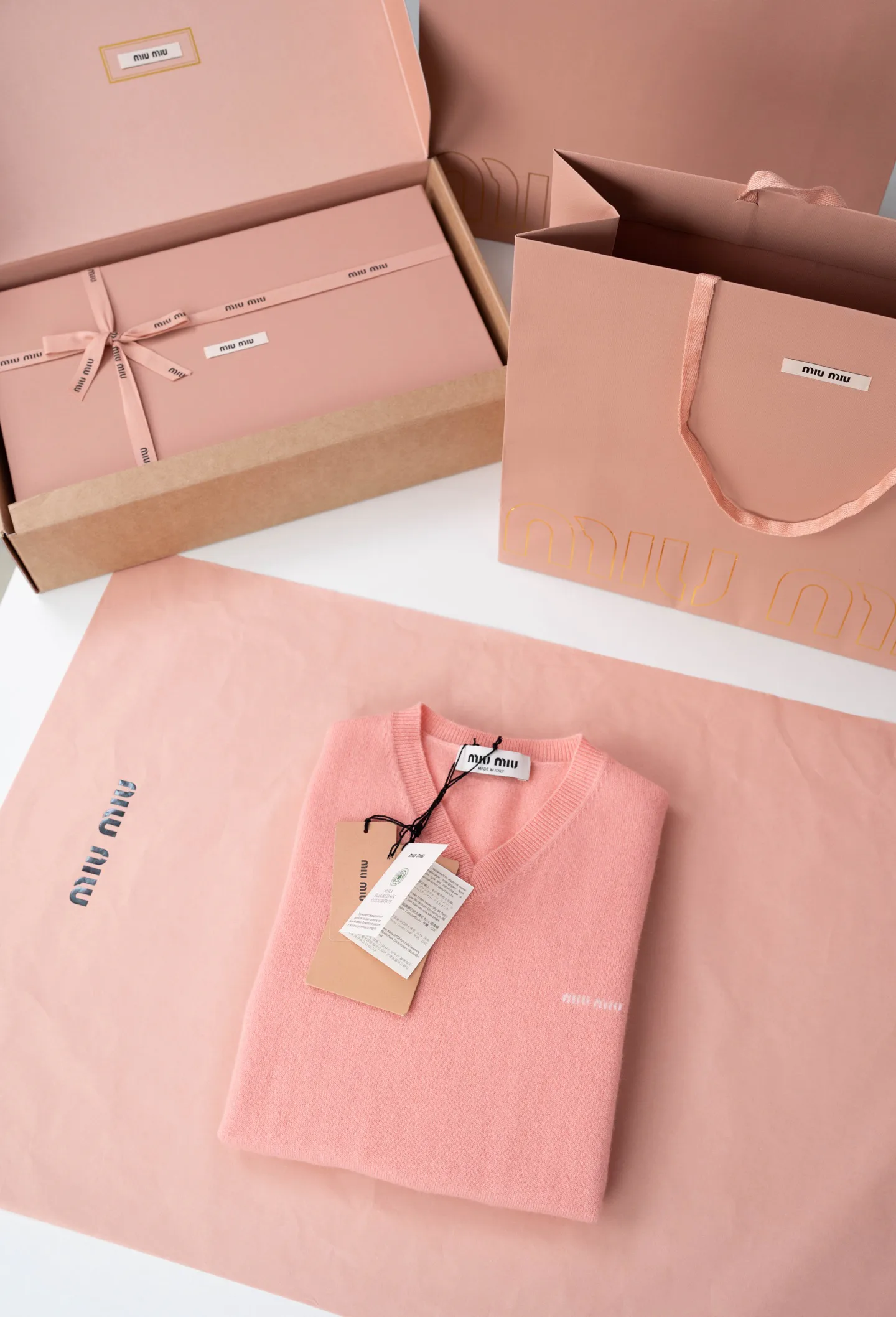 Джемперы И Свитеры Женские Miu Miu 17892452