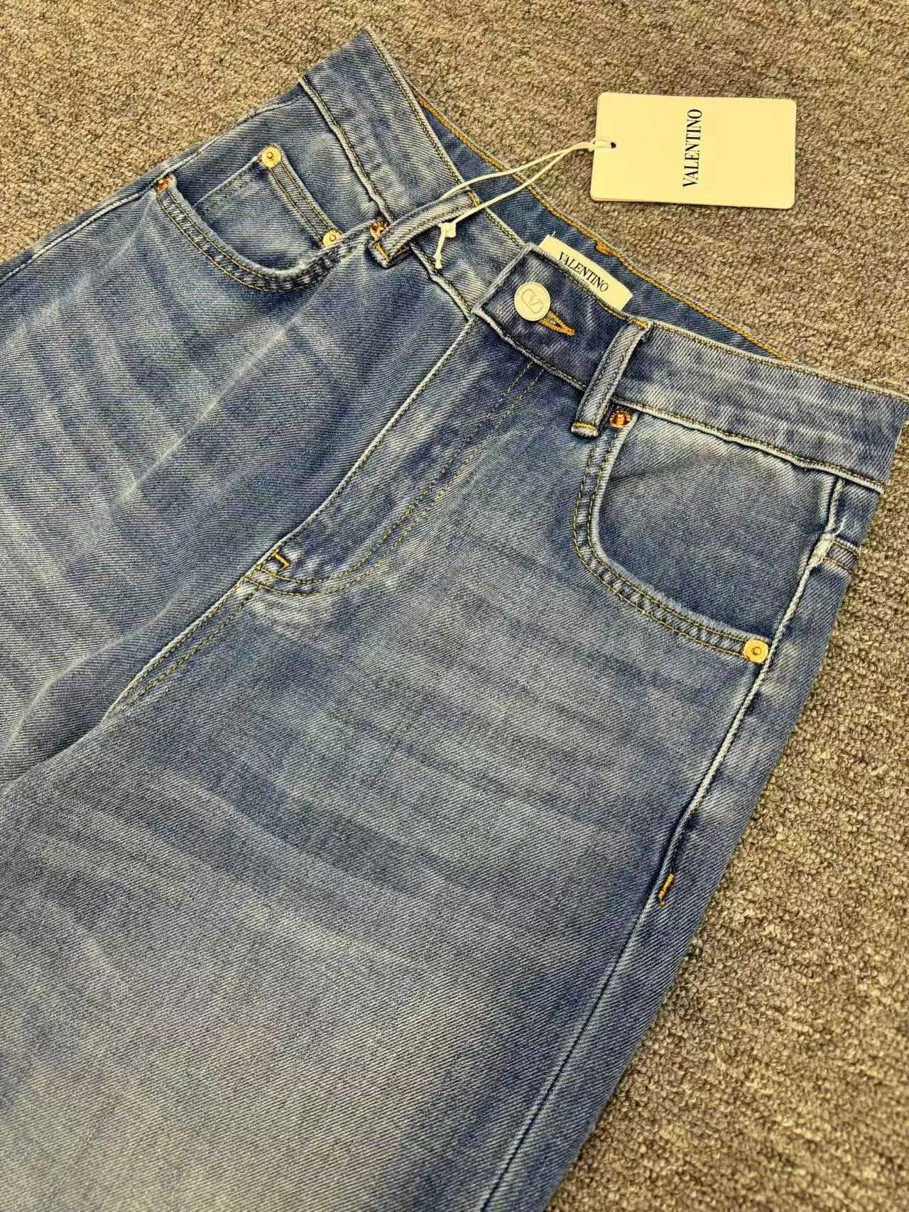 Джинсы Женские Valentino 11676733