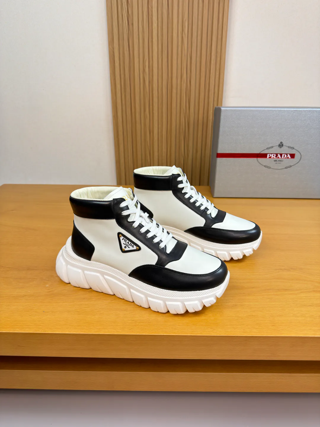 Ботинки Мужские Prada 1560828