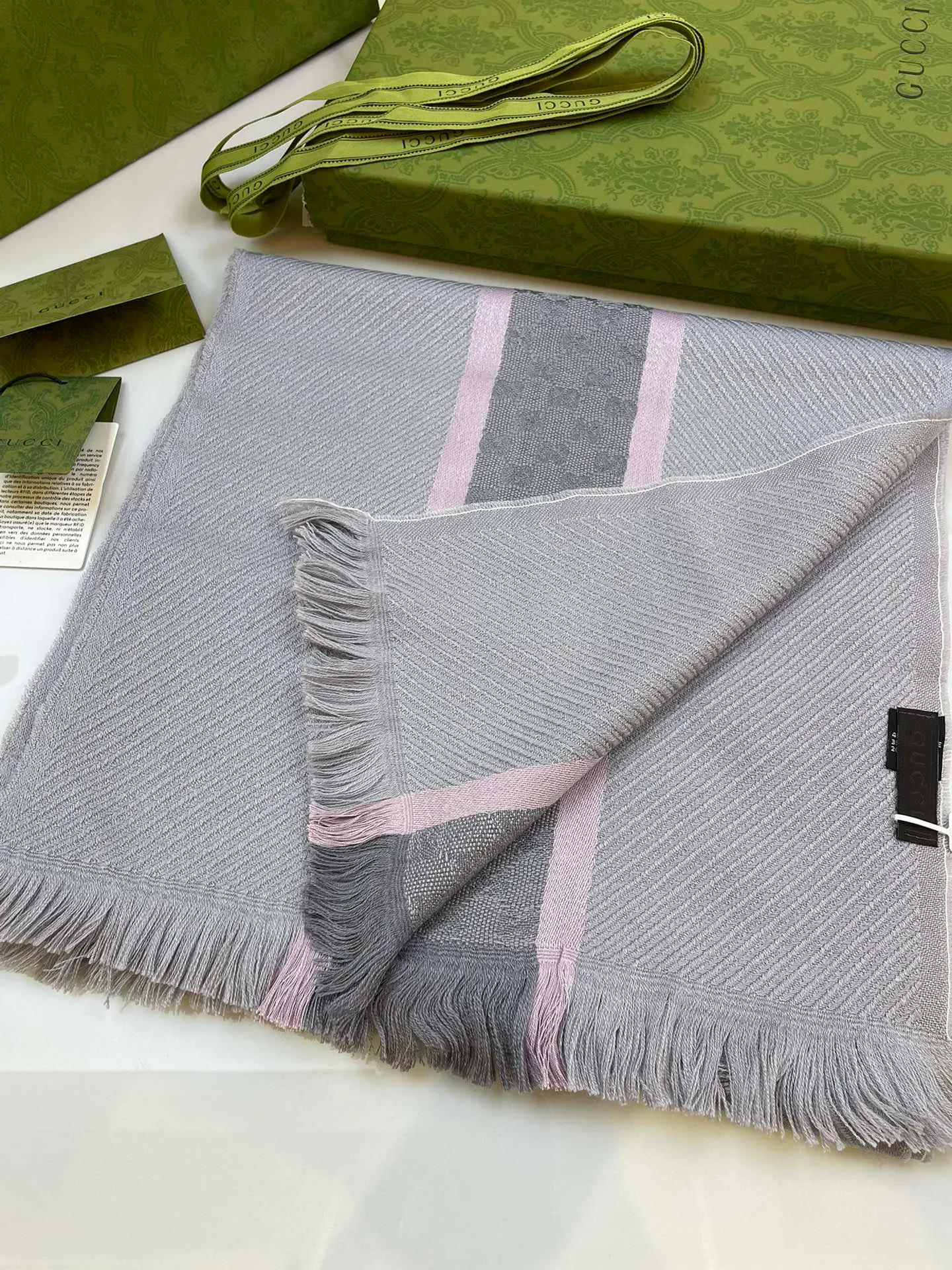 Шарфы Gucci 15307