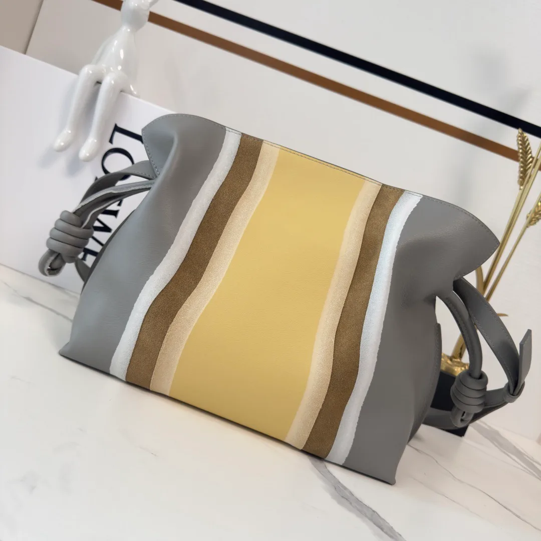 Классические Сумки Женские Loewe 11210971