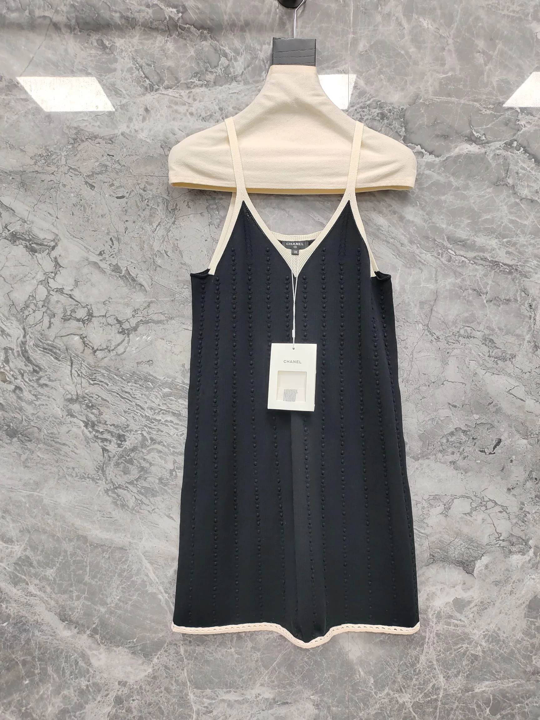 Платья Женские Chanel 10035993