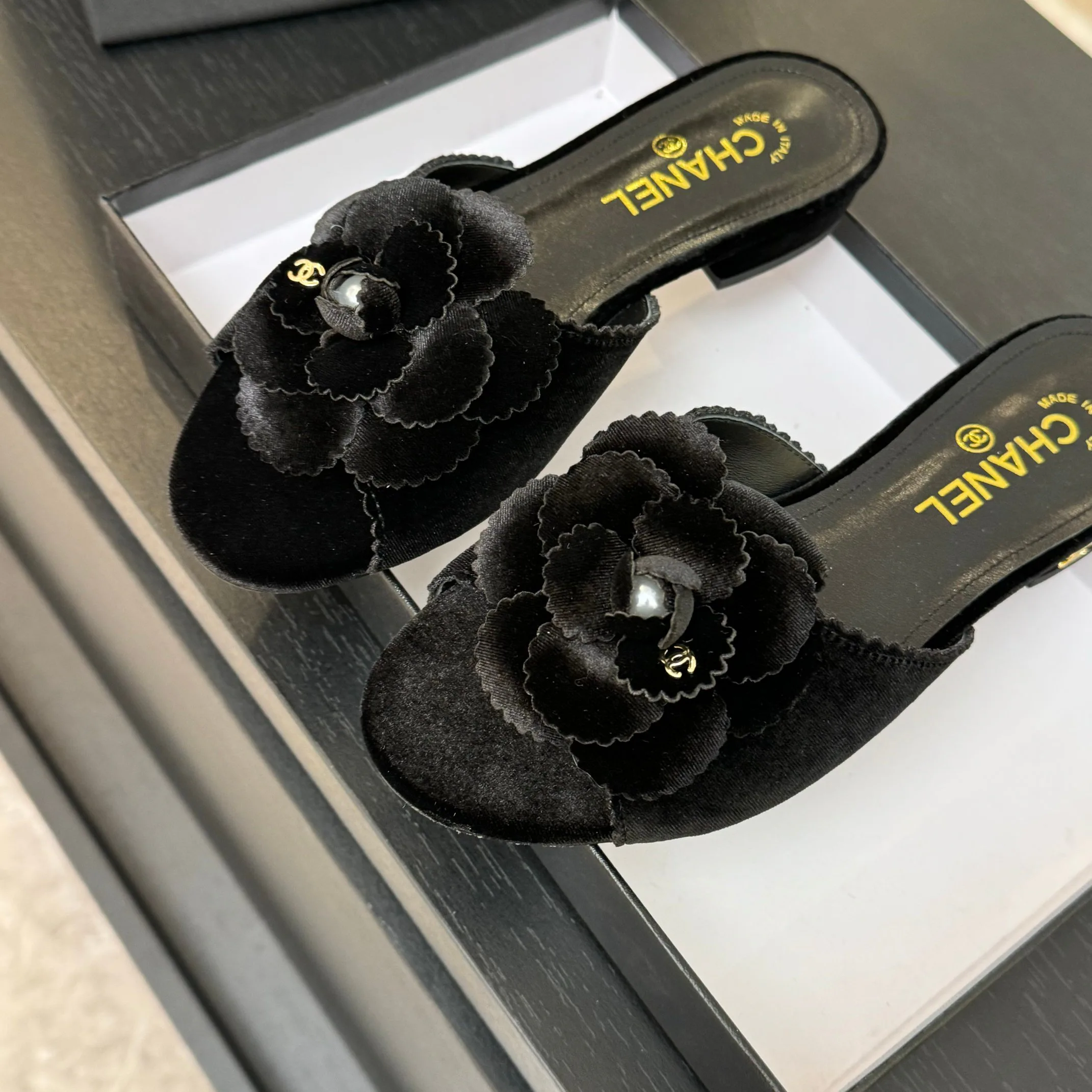 Шлепанцы Женские Chanel 53401