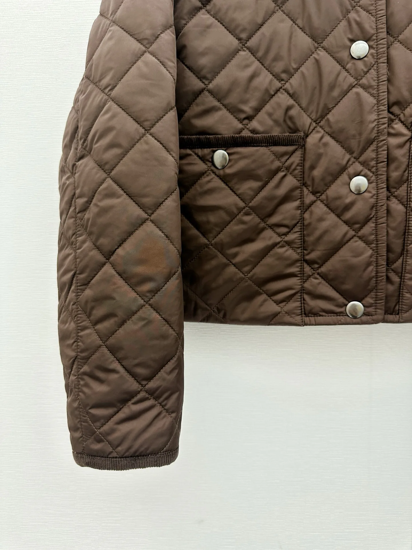 Куртки И Пуховики Женские Prada 17959874
