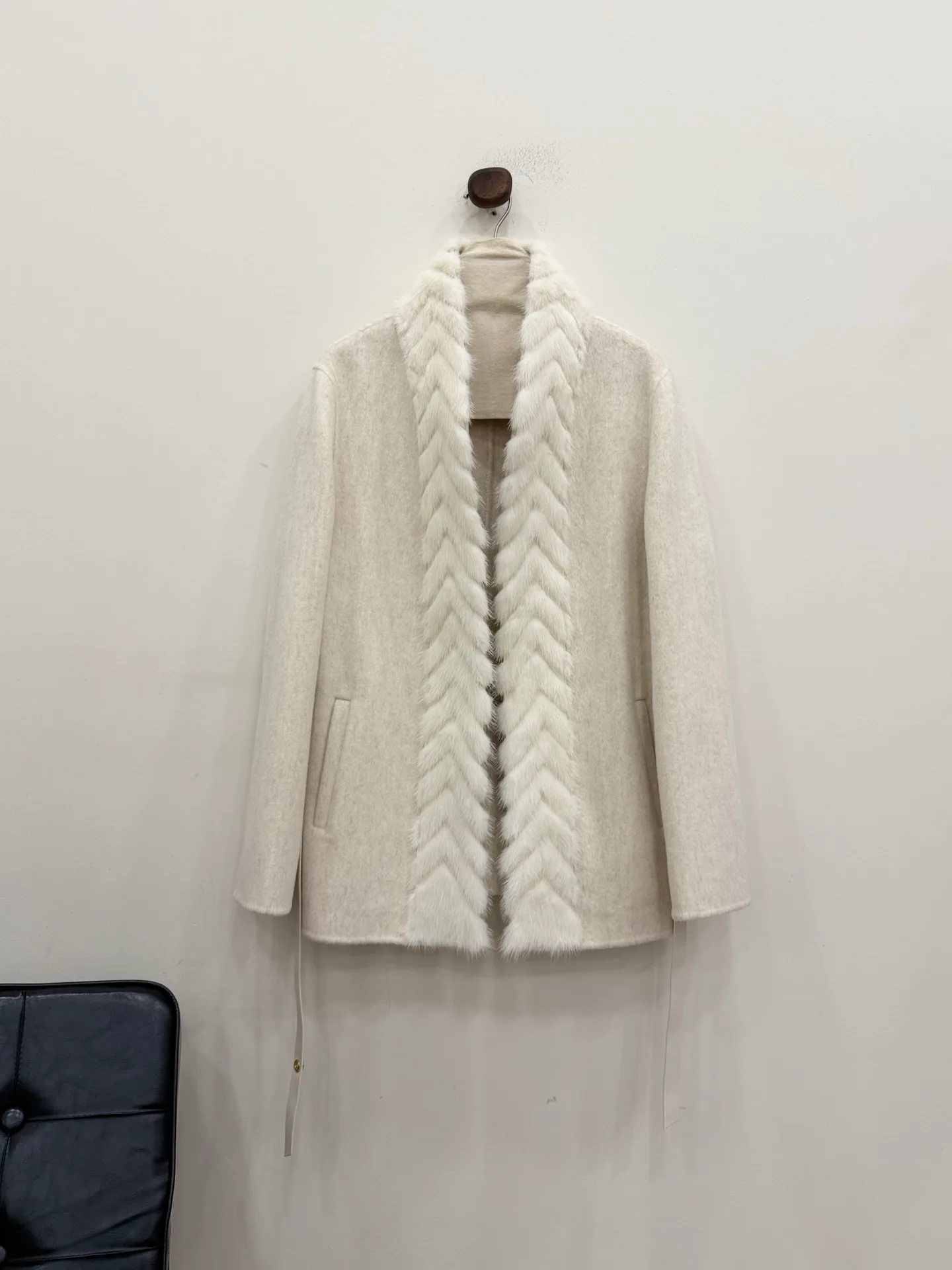 Пальто Женские Loro Piana 18528349