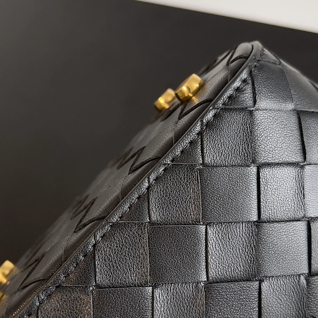 Сумки На Ремне Женские Bottega Veneta 17825281