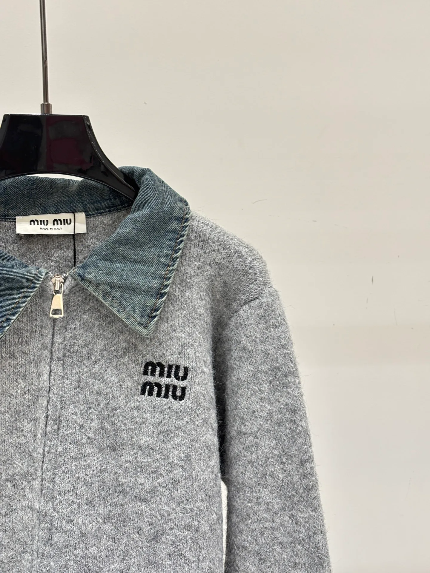 Джемперы И Свитеры Женские Miu Miu 18032384