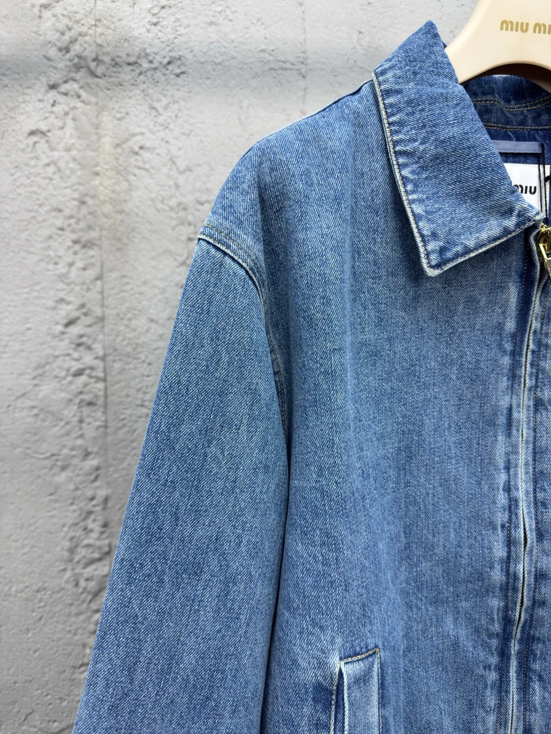 Куртки Женские Miu Miu 33705