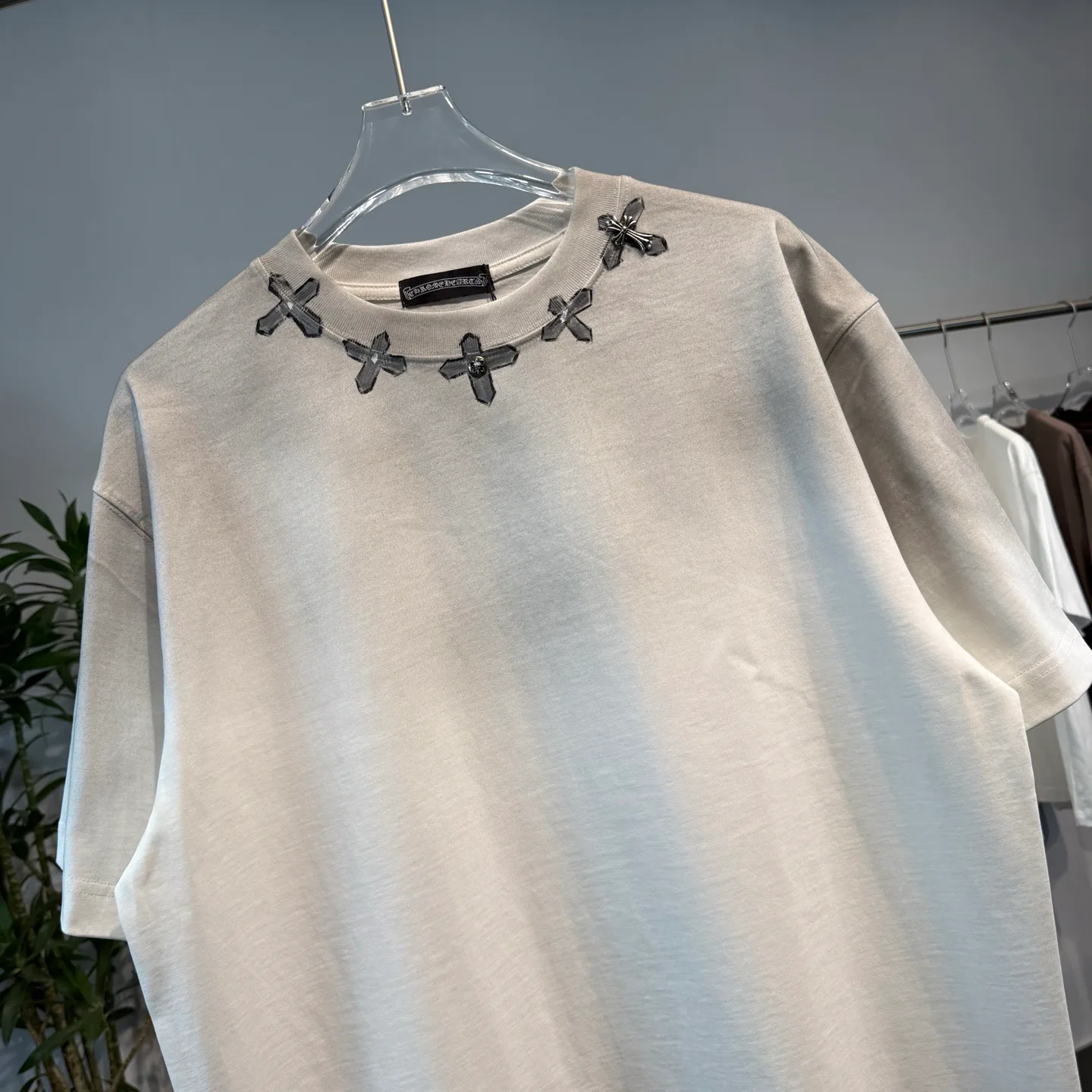 Футболки Женские Chrome Hearts 5059349