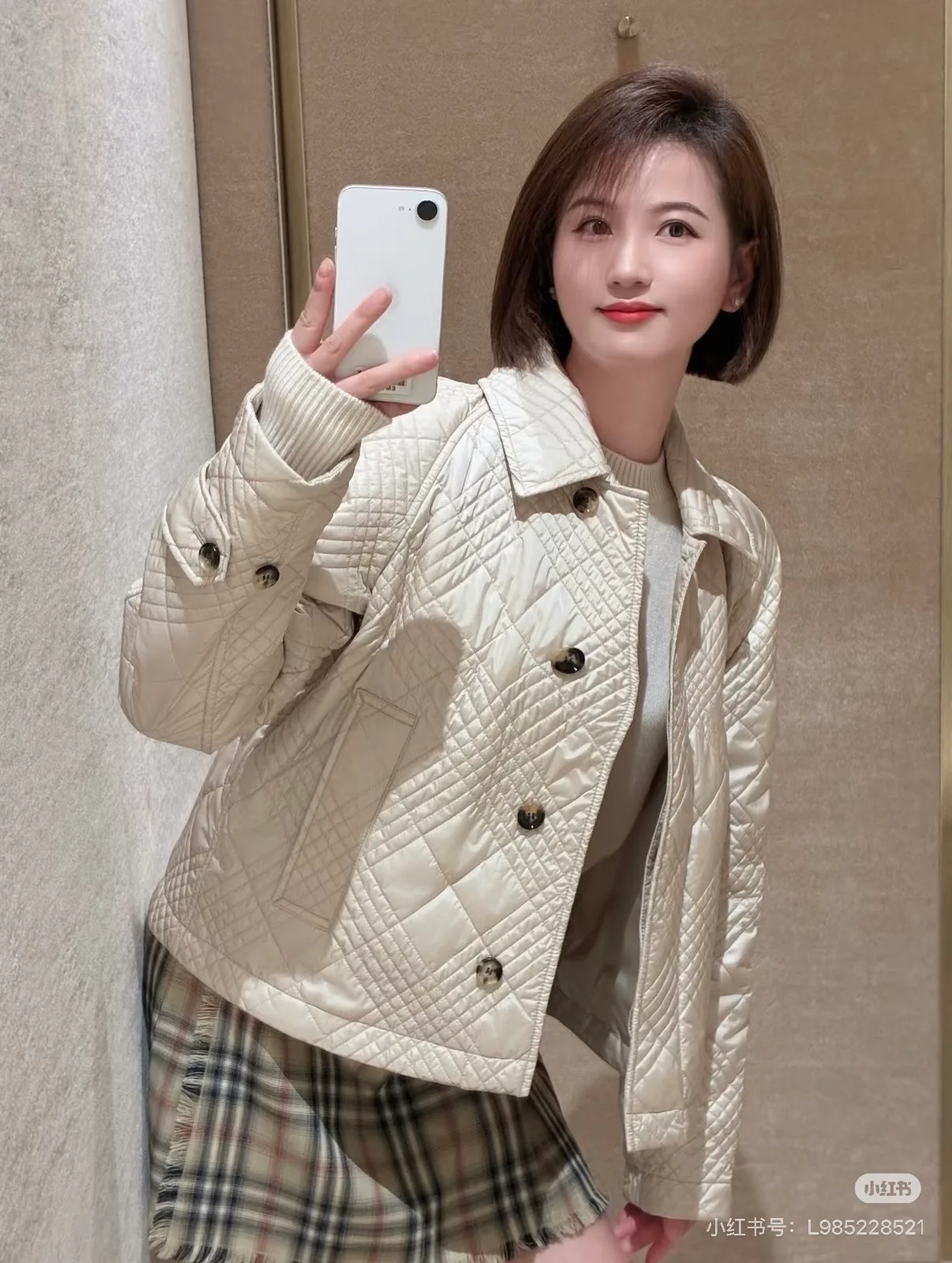 Куртки И Пуховики Женские Burberry 18615359