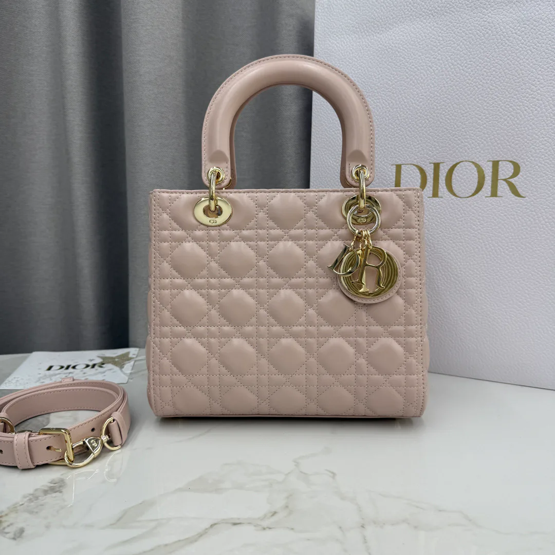 Классические Сумки Женские Christian Dior 18116349