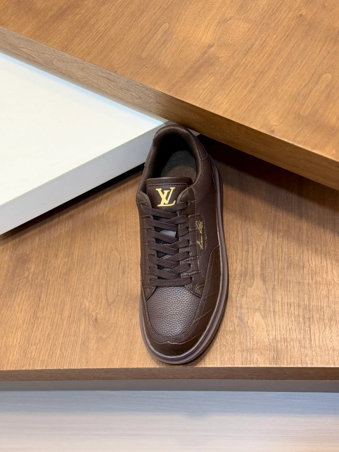 Кроссовки Мужские Louis Vuitton 18265104