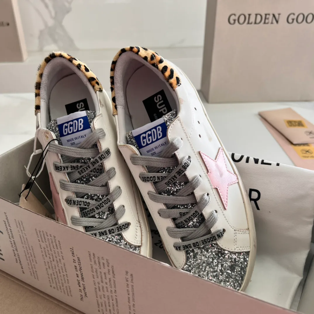 Кроссовки Женские Golden Goose 16995648