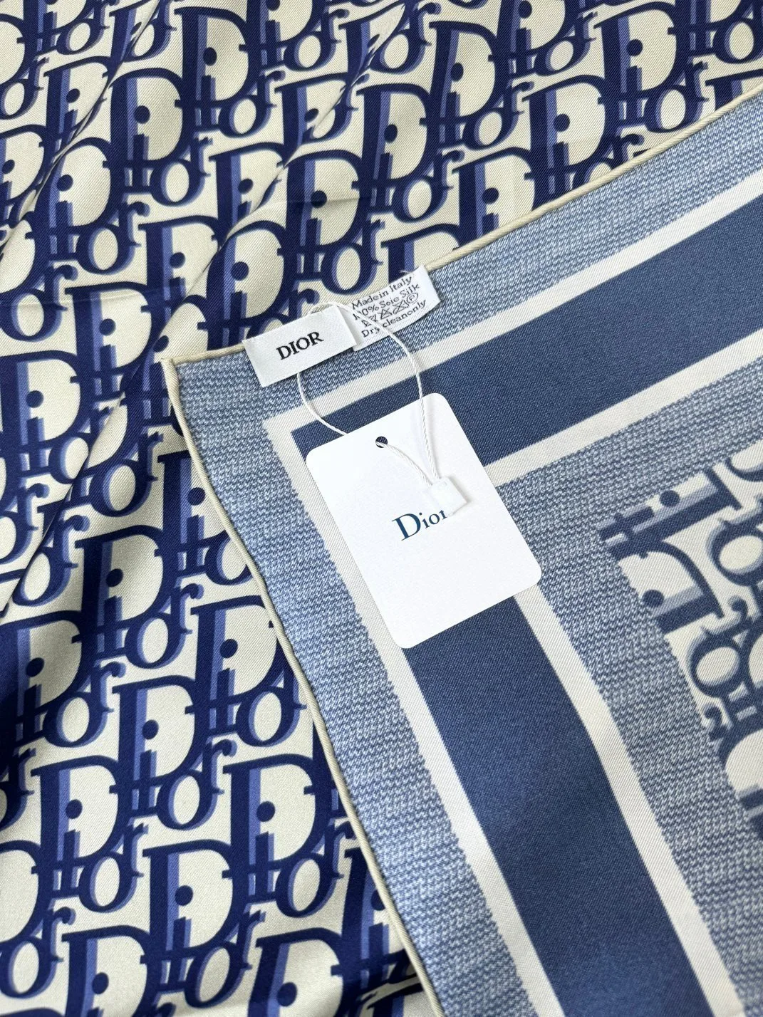Шарфы Christian Dior 15049505